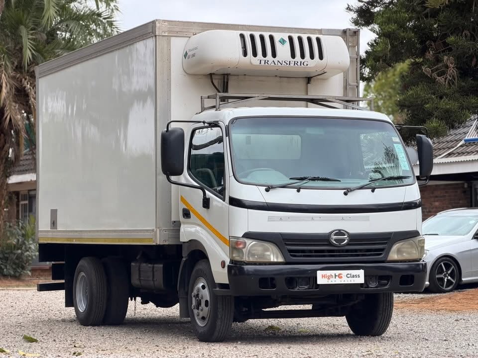 2009 Hino 300 Refrigerated Truck